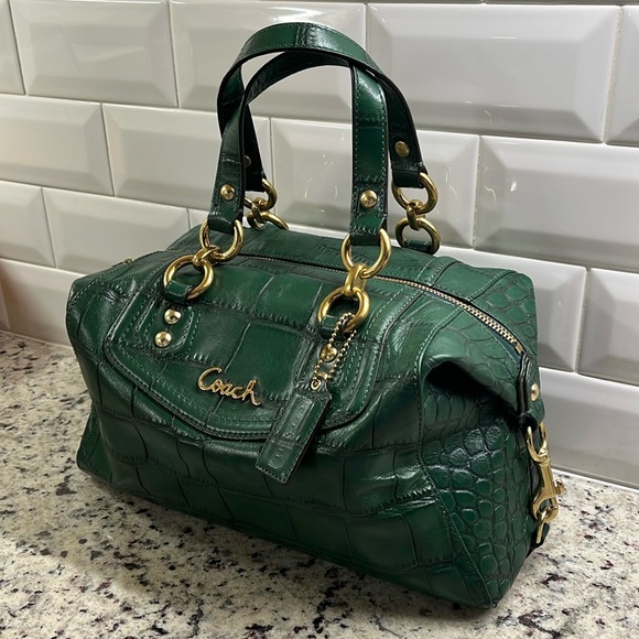 Coach Ashley Croc Embossed Leather Satchel EUC - Picture 3 of 14